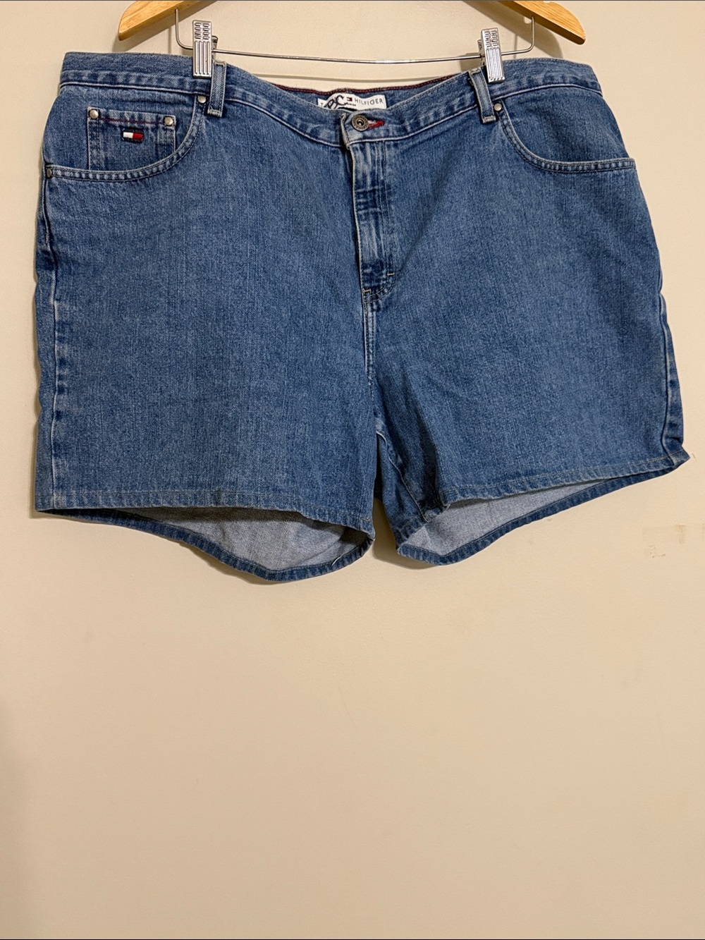 Vintage Tommy Hilfiger Classic Blue Denim Jean Shorts women 20 casual y2k rodeo